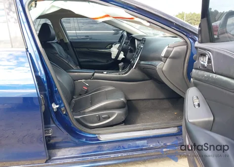 2019 Nissan Maxima 3.5 Sl z USA, uszkodzony, nr VIN 1N4AA6AV8KC369761